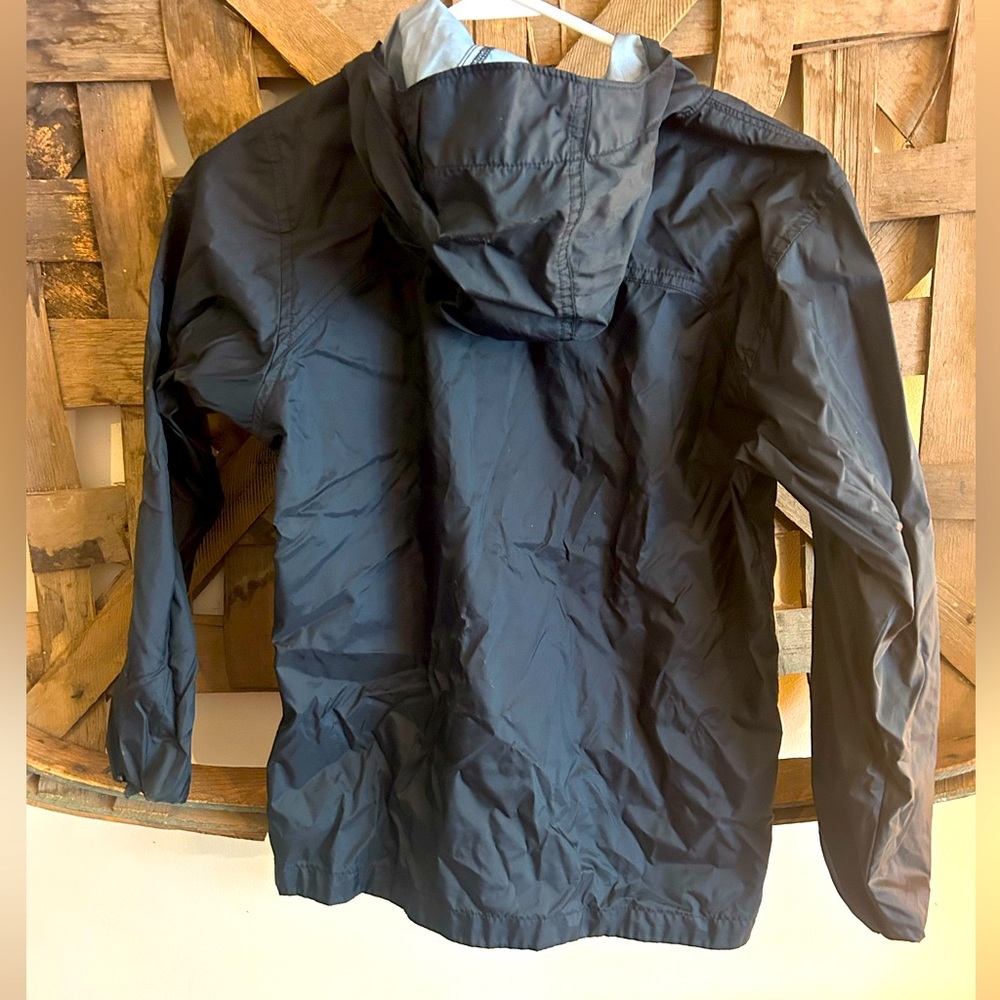 Columbia Black Hooded Youth Raincoat. Size Medium (10/12)